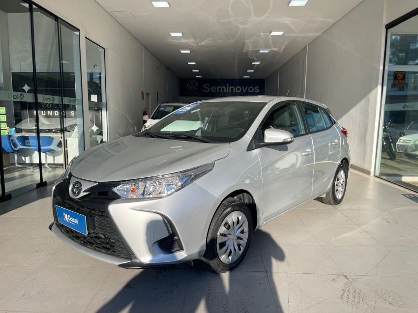 toyota yaris 1.5 16v flex xl multidrive 4p automatico 20251