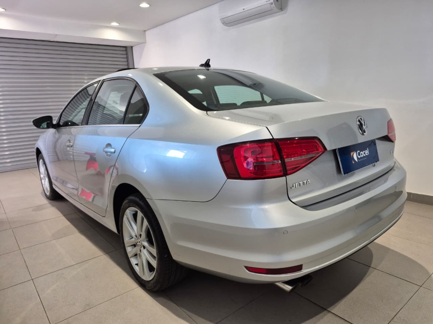 volkswagen jetta 2.0 tsi highline 211cv gasolina 4p tiptronic 1.9 automatico 20152