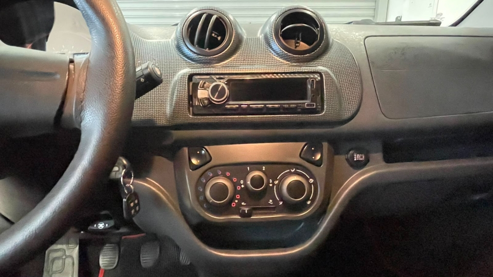 fiat uno 1.4 evo sporting 8v flex 4p manual 201311