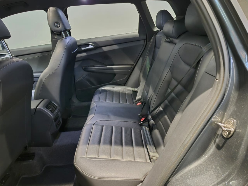 volkswagen taos 1.4 250 tsi total flex highline automatico 4p 202514
