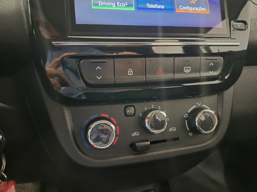 renault kwid 1.0 12v sce flex intense manual 4p 202412