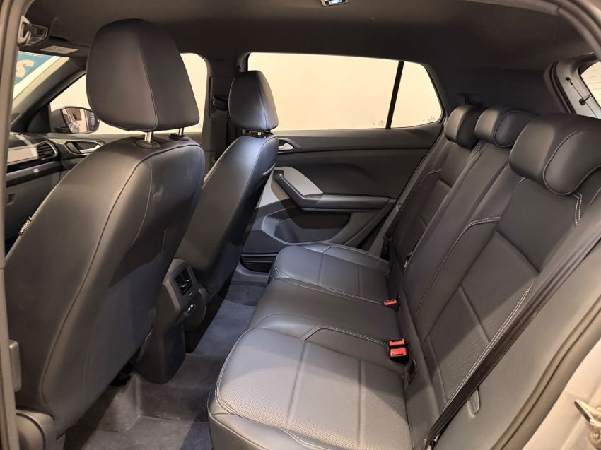 volkswagen t-cross 1.4 250 tsi total flex highline automatico 4p 202413
