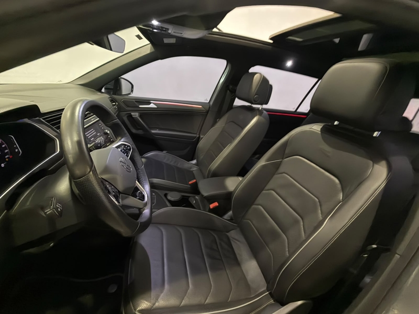 volkswagen tiguan 2.0 300 tsi gasolina allspace r-line automatico 4p 202413