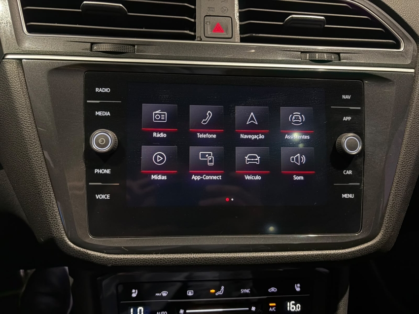volkswagen tiguan 2.0 300 tsi gasolina allspace r-line automatico 4p 202410