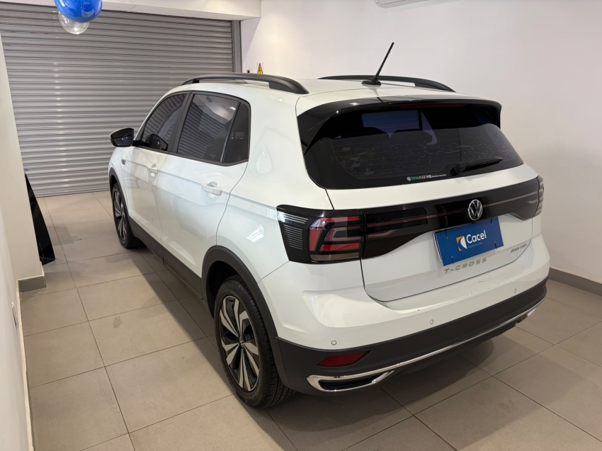 volkswagen t-cross 1.0 200 tsi total flex comfortline automatico 4p 20244