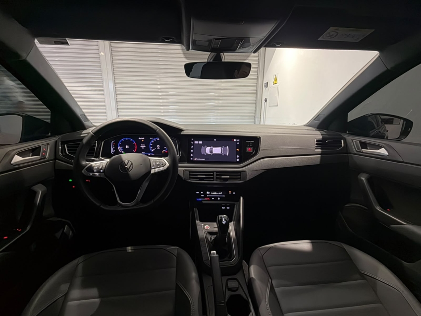 volkswagen nivus 1.0 200 tsi total flex highline automatico 4p 202411