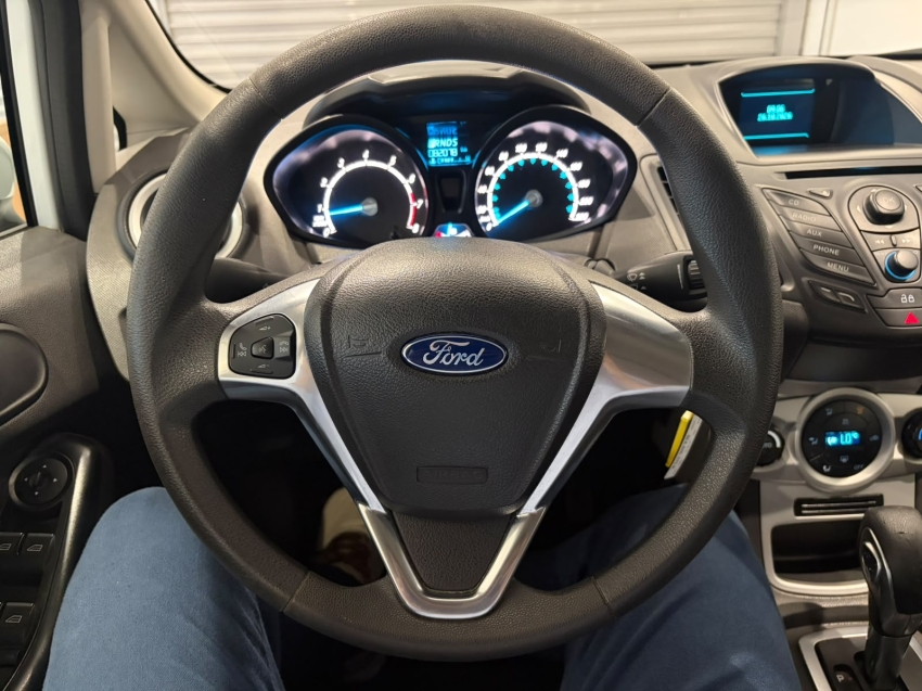ford fiesta 1.6 se hatch 16v flex 4p powershift automatico 20168
