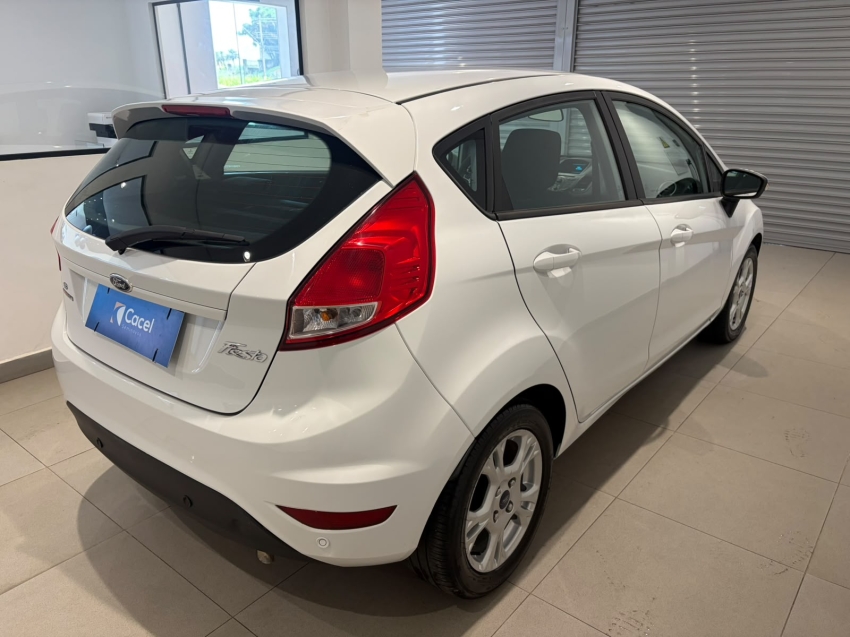 ford fiesta 1.6 se hatch 16v flex 4p powershift automatico 20165