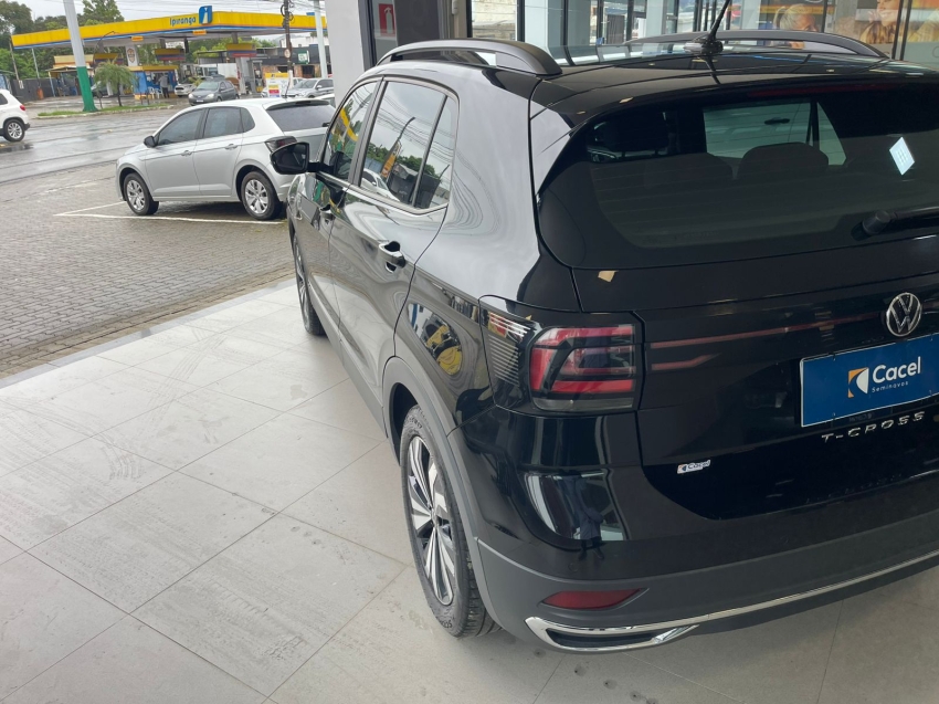 volkswagen t-cross 1.0 200 tsi total flex comfortline automatico 4p 20247