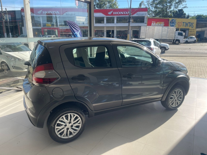 fiat mobi 1.0 firefly flex like. manual 4p 20254