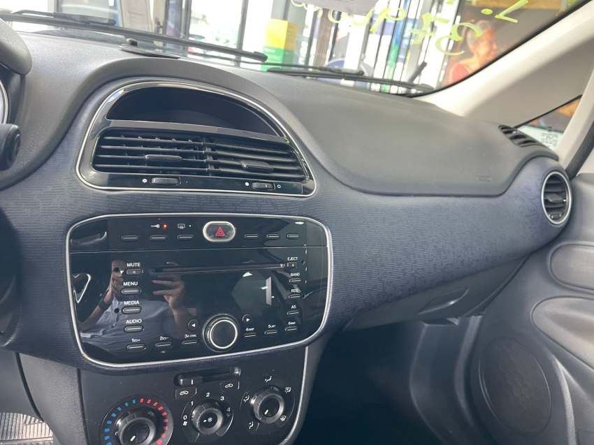fiat punto 1.4 attractive 8v flex 4p manual 201410