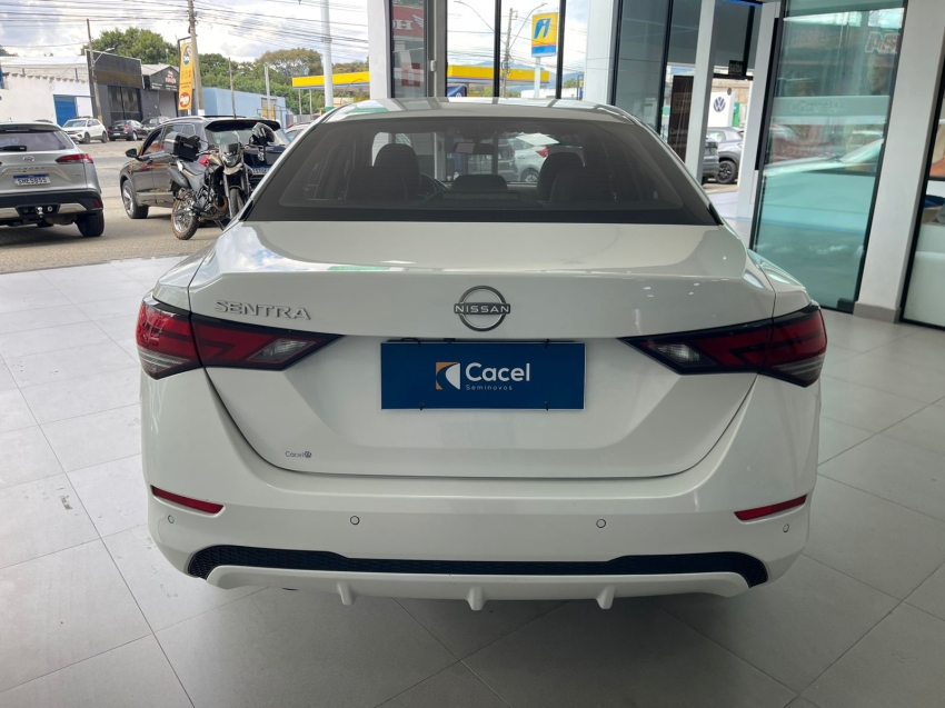 nissan sentra 2.0 16v gasolina advance xtronic 4p automatico 202510