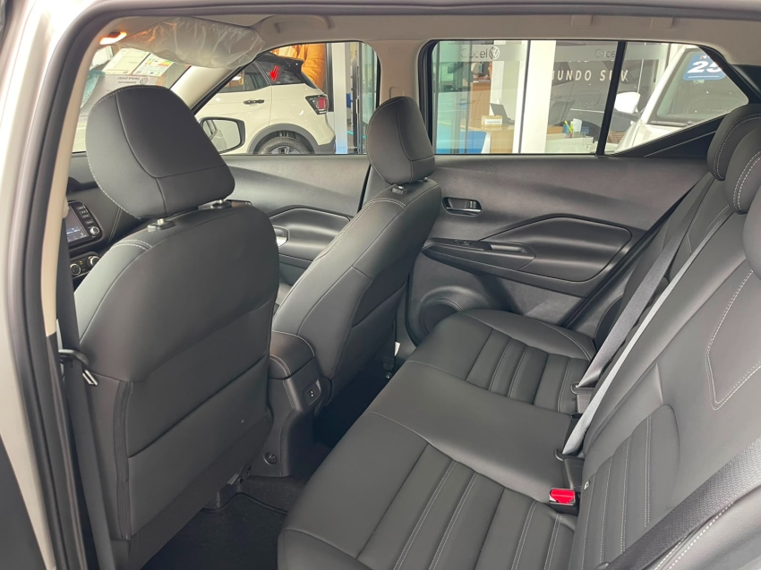 nissan kicks 1.6 versao topo de linha10
