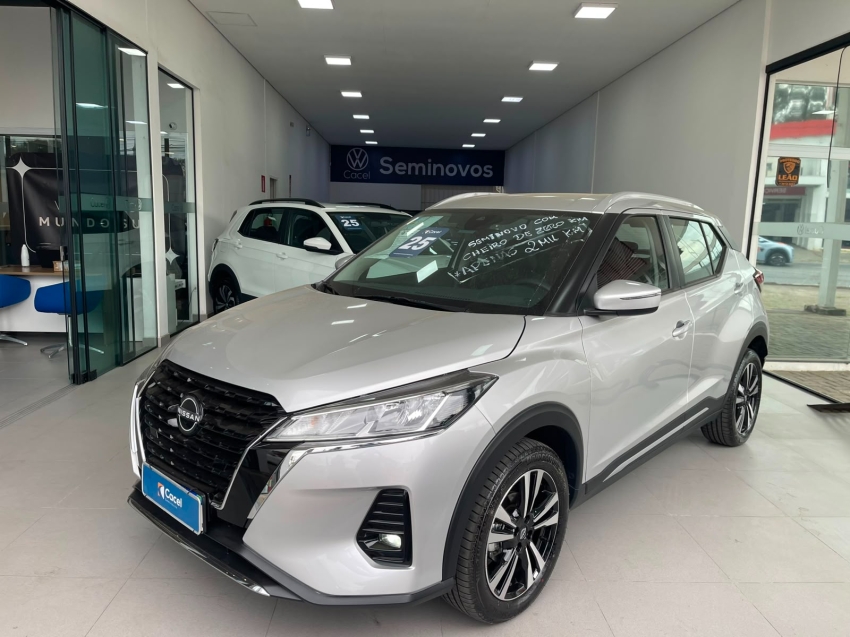 nissan kicks 1.6 versao topo de linha0