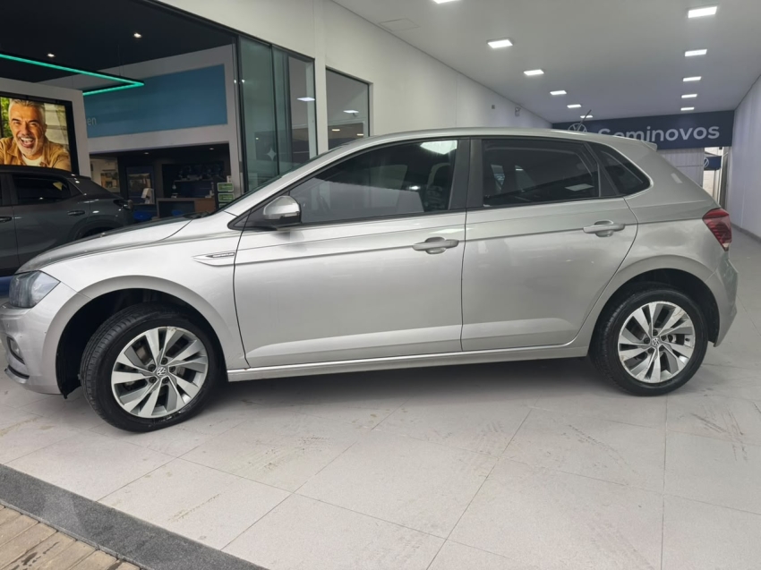 polo 1.0 200 tsi comfortline automatico6