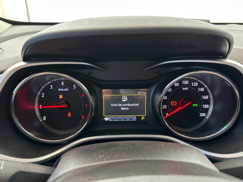 tracker 1.2 turbo premier / km baixo12