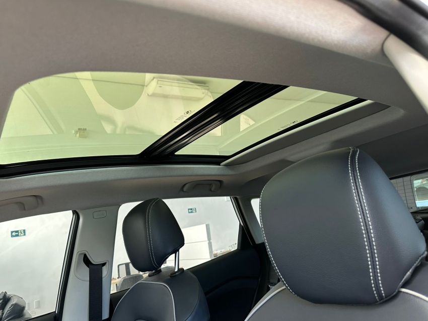 tracker 1.2 turbo premier / km baixo10