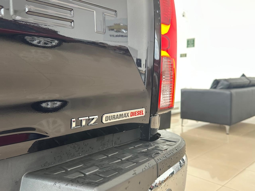 chevrolet s10 2.8 16v turbo diesel ltz cd 4x4 automatico 4p 202524