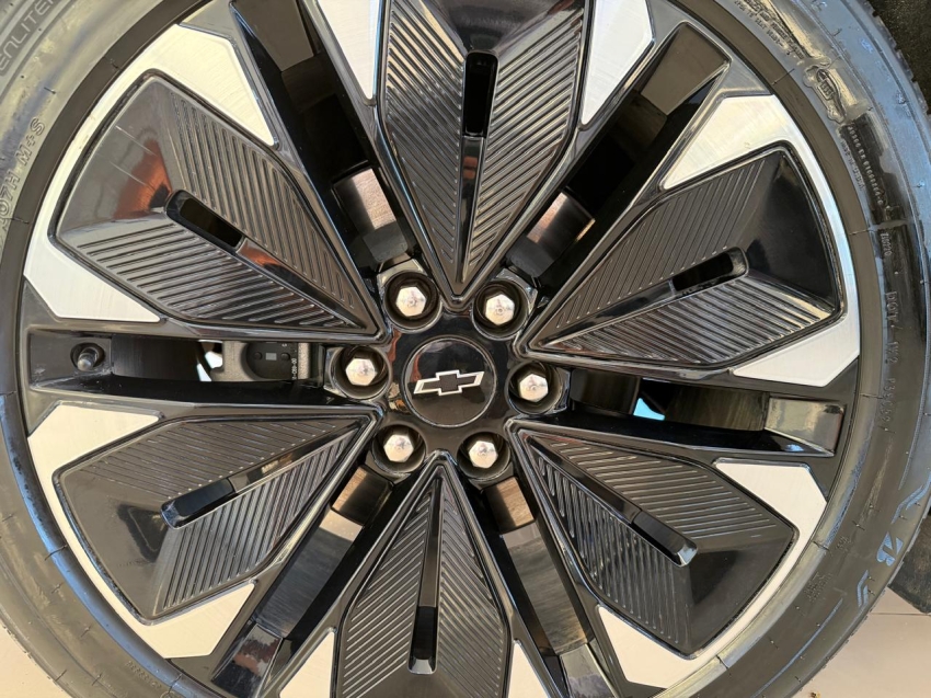 chevrolet blazer ev 102 kw eletrico rs 2.0 4p automatico 202419