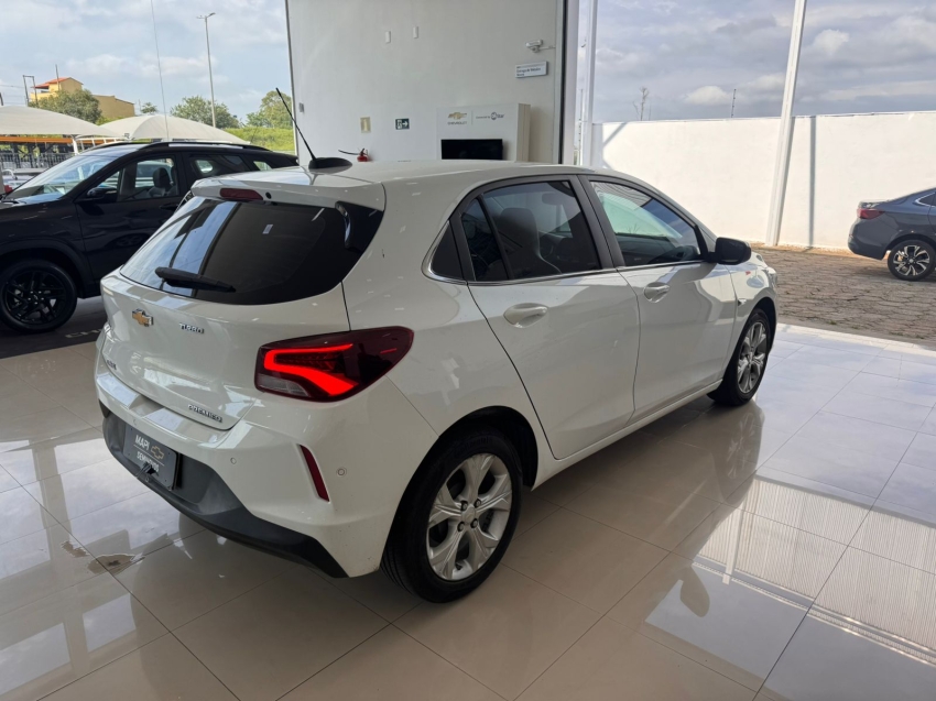 chevrolet onix 1.0 turbo flex premier automatico 4p 20204