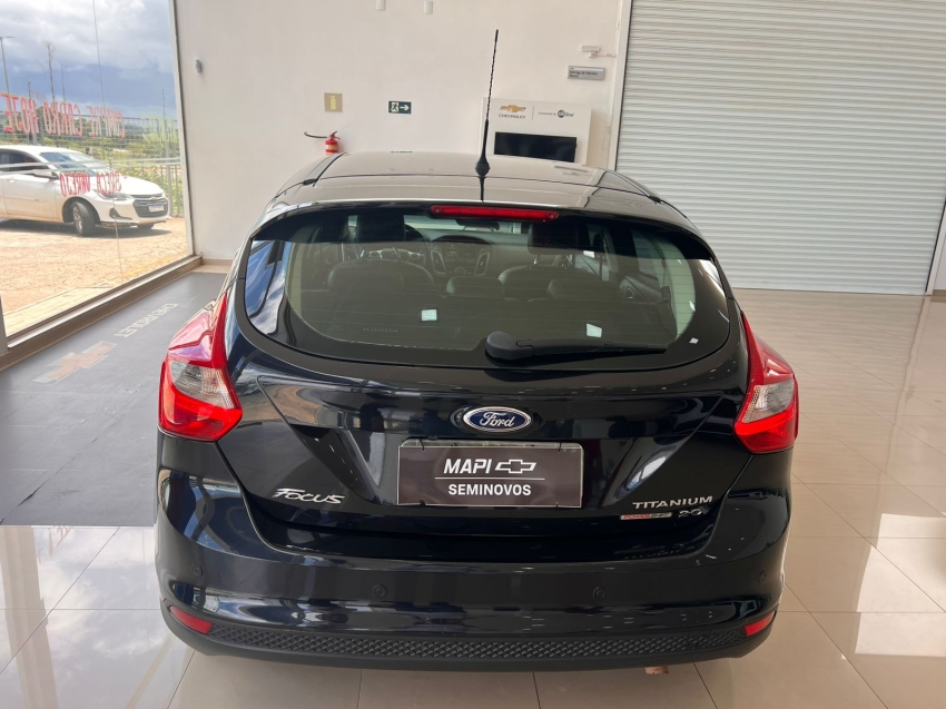 ford focus 2.0 titanium 16v flex 4p powershift automatico 20154