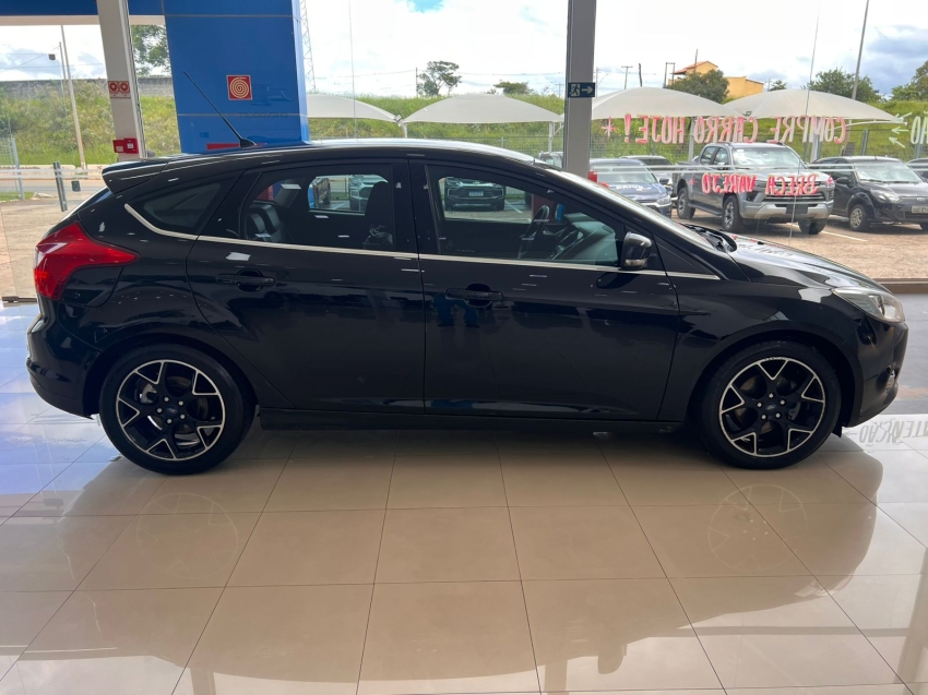 ford focus 2.0 titanium 16v flex 4p powershift automatico 20157