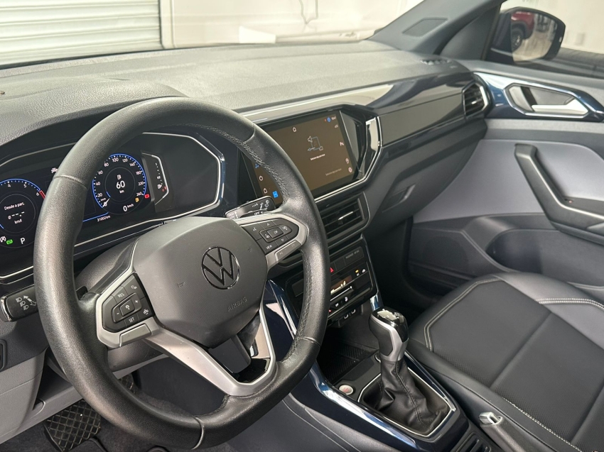 volkswagen t-cross 1.0 200 tsi total flex comfortline automatico 4p 202410