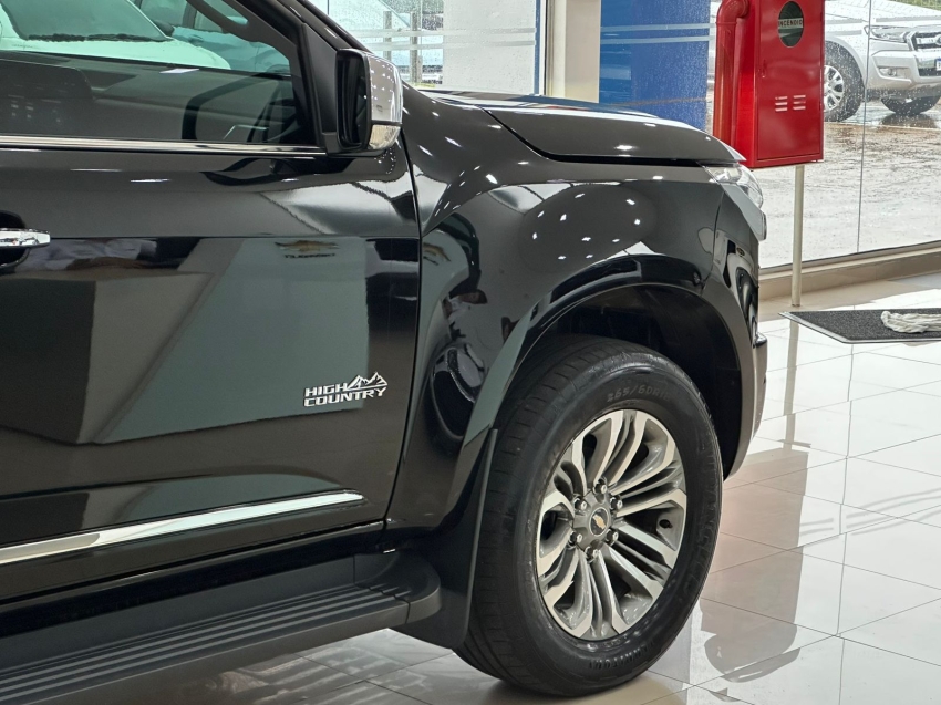 chevrolet s10 2.8 16v turbo diesel high country cd 4x4 automatico 4p 20258