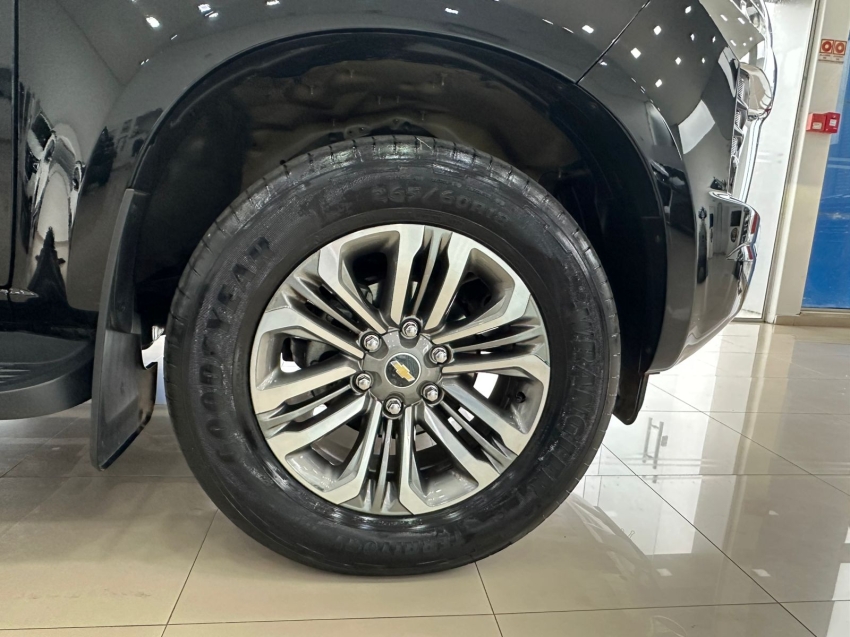 chevrolet s10 2.8 16v turbo diesel high country cd 4x4 automatico 4p 202510