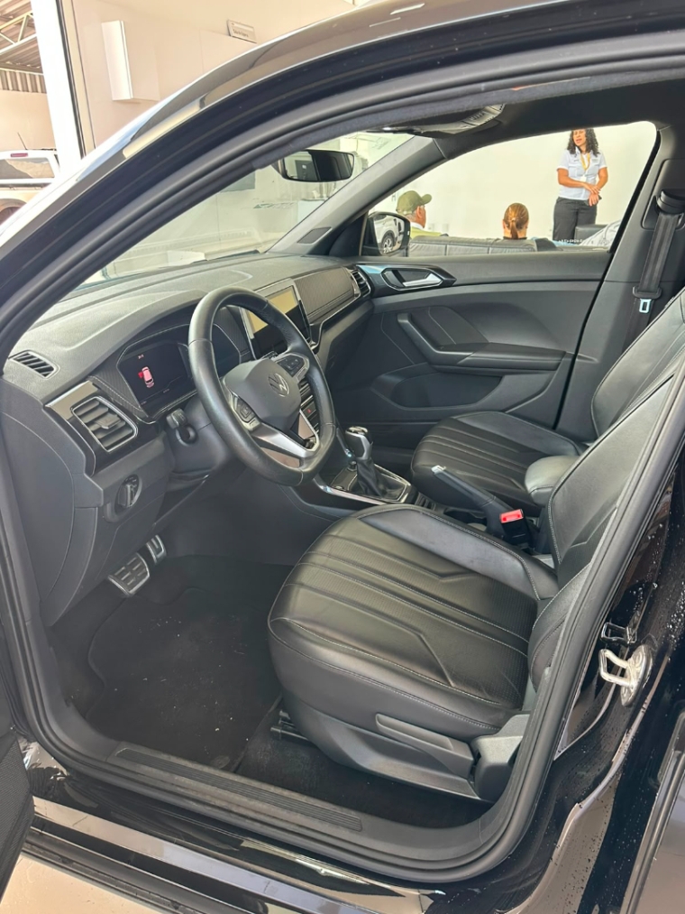 volkswagen t-cross 1.4 250 tsi total flex highline automatico 4p 20259