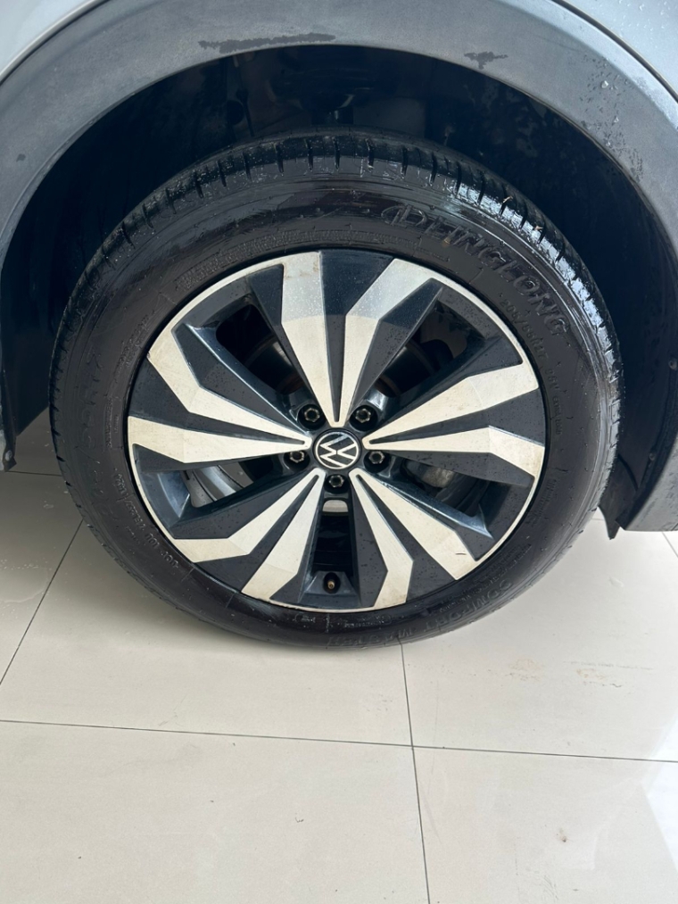 volkswagen t-cross 1.0 200 tsi total flex automatico 4p 202512