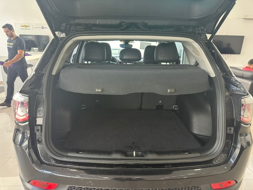 jeep compass 2.0 16v diesel longitude 4x4 automatico 4p 20217