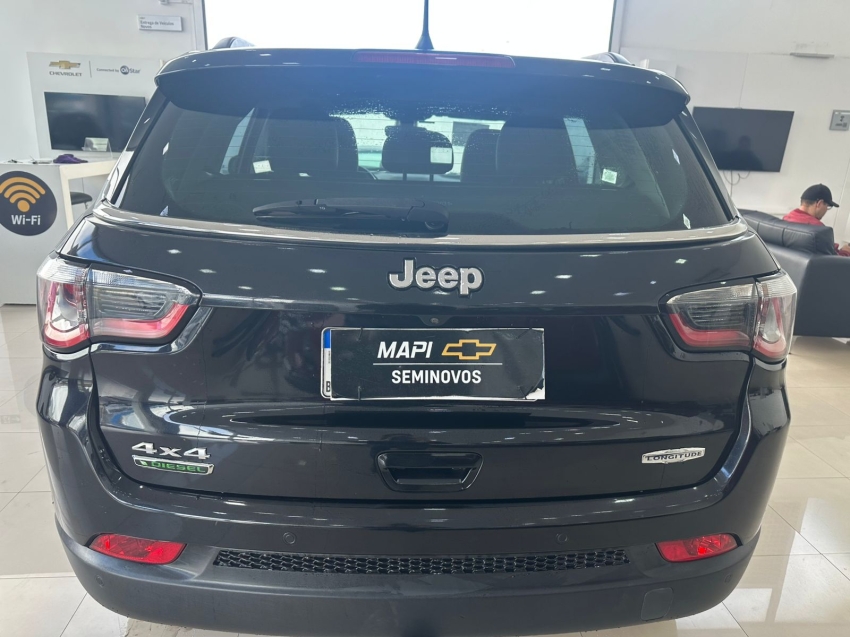 jeep compass 2.0 16v diesel longitude 4x4 automatico 4p 20215