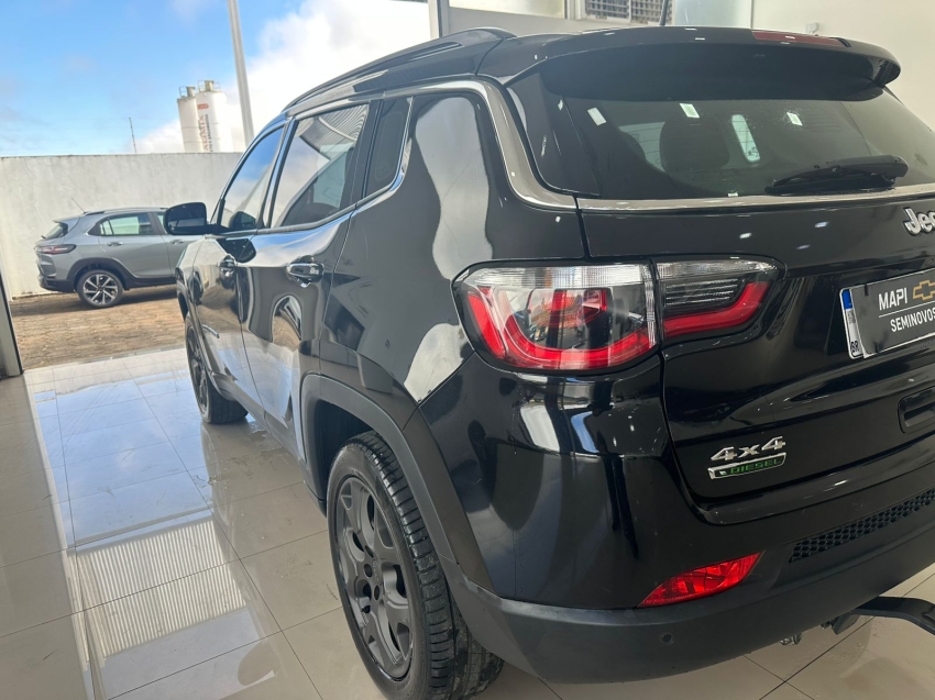 jeep compass 2.0 16v diesel longitude 4x4 automatico 4p 20214