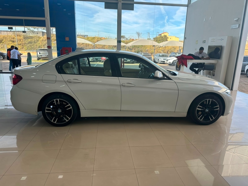 bmw 320i 2.0 sport 16v turbo active flex 4p automatico 1.2 20183