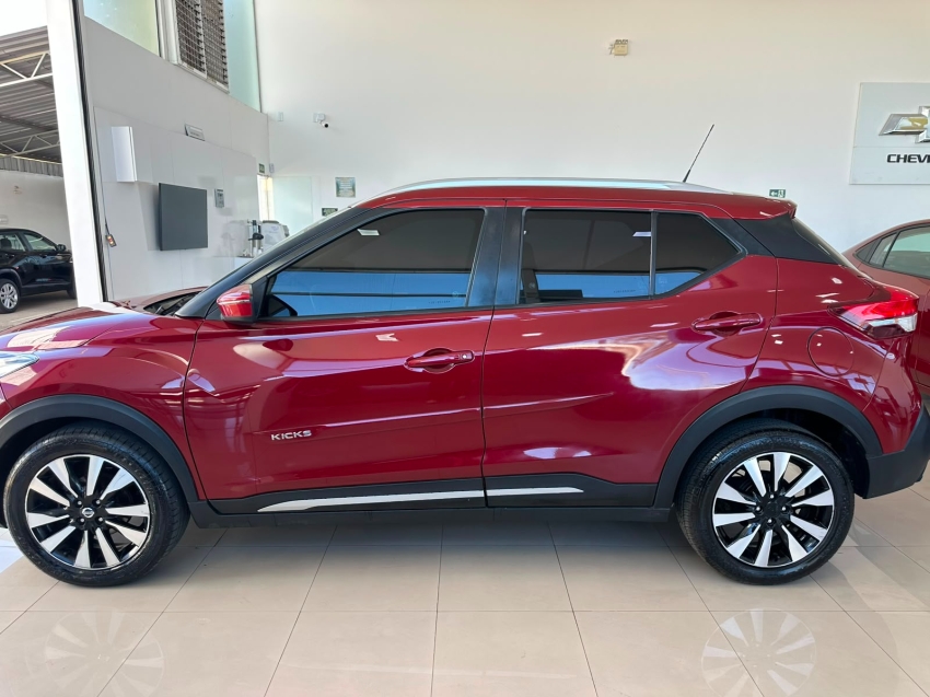 nissan kicks 1.6 16v flexstart sv 4p xtronic flex automatico 20184