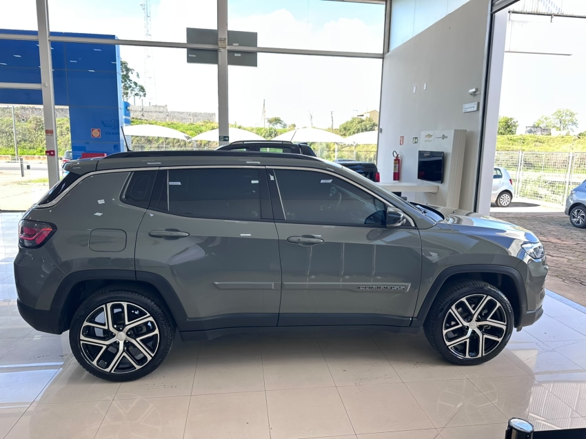 jeep compass 1.3 t270 turbo flex longitude at6 4p automatico 20263