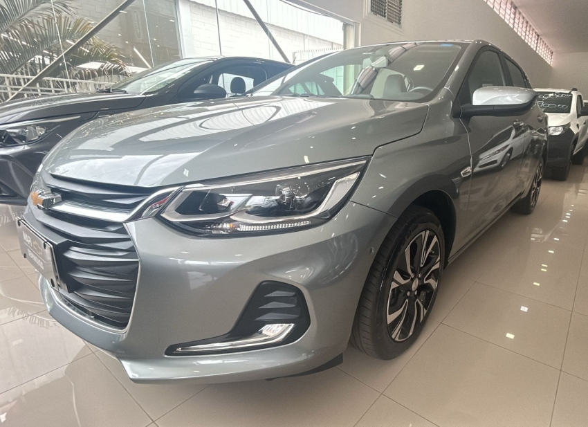 chevrolet onix 1.0 turbo flex premier automatico 5p 2025