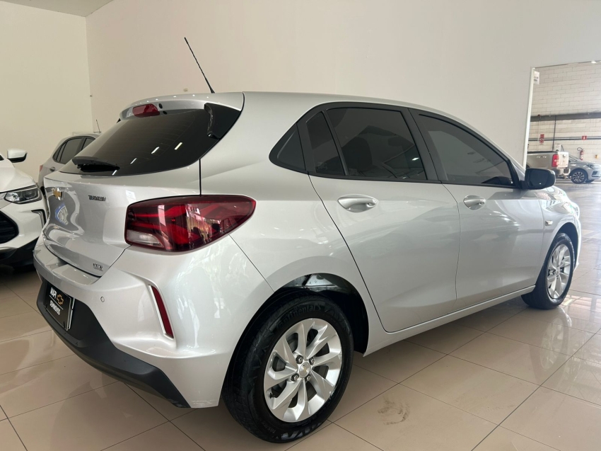 chevrolet onix 1.0 turbo flex lt manual 4p 20215