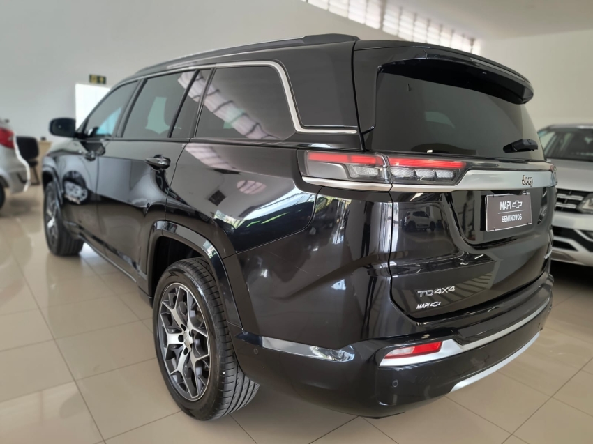 jeep commander 2.0 td380 turbo diesel overland at9 4p automatico 20223