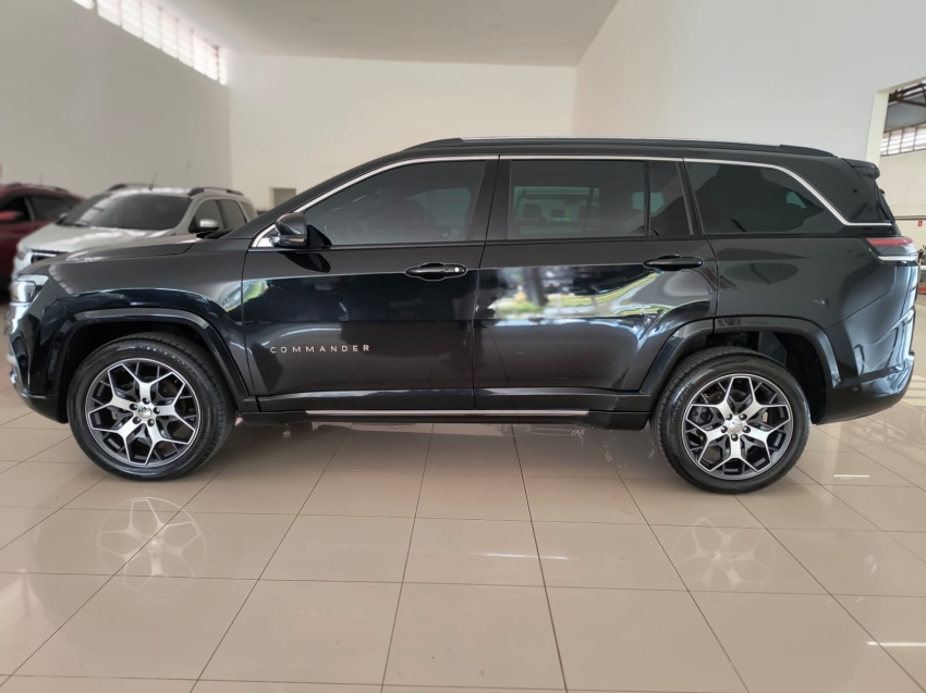 jeep commander 2.0 td380 turbo diesel overland at9 4p automatico 20222