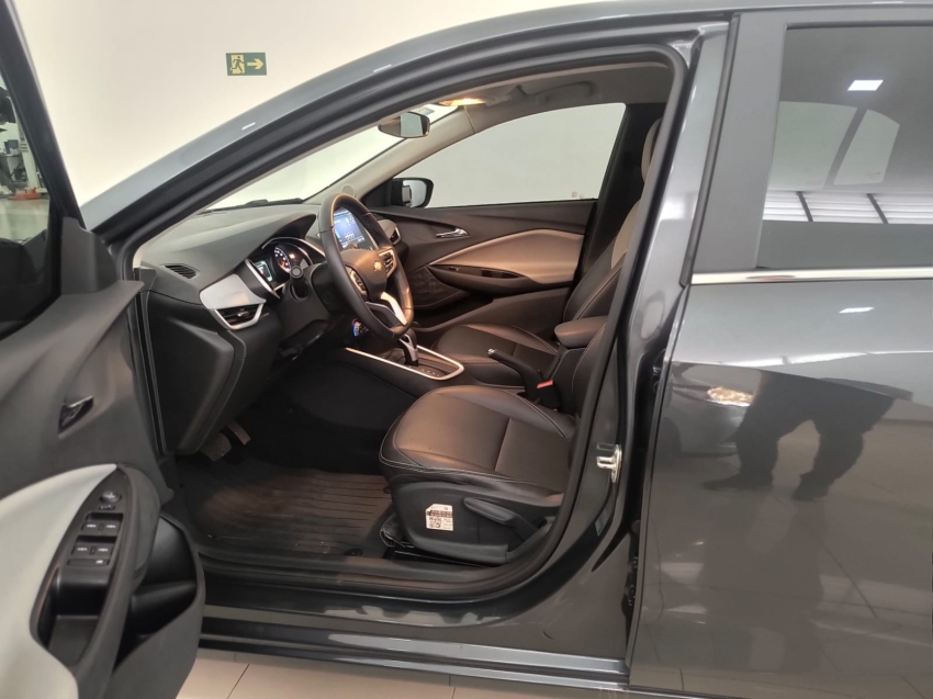 chevrolet onix 1.0 turbo flex premier automatico 4p 202511