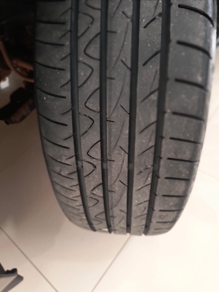 chevrolet onix 1.0 turbo flex premier automatico 4p 202514