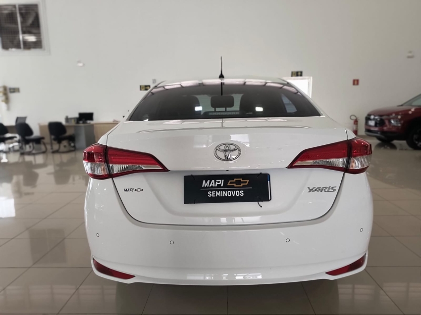 toyota yaris 1.5 16v flex sedan xl multidrive 4p automatico 20244