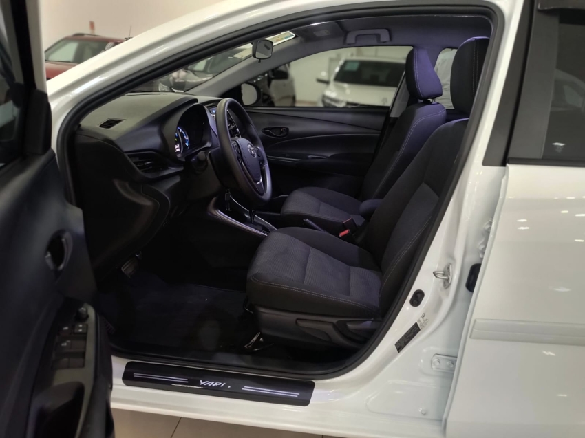 toyota yaris 1.5 16v flex sedan xl multidrive 4p automatico 20249