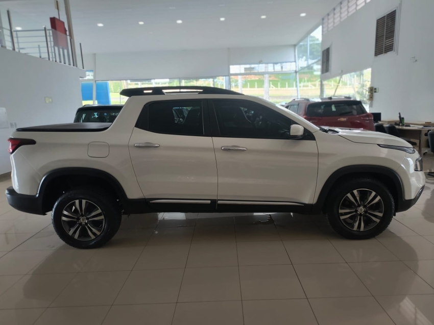 fiat toro 2.0 16v turbo diesel freedom 4wd at9 4p automatico 20225