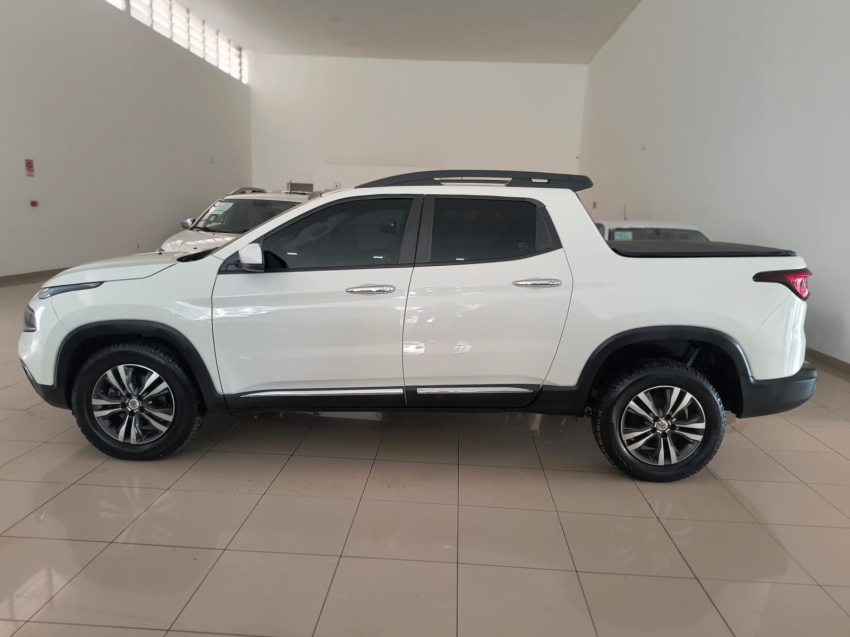 fiat toro 2.0 16v turbo diesel freedom 4wd at9 4p automatico 20221