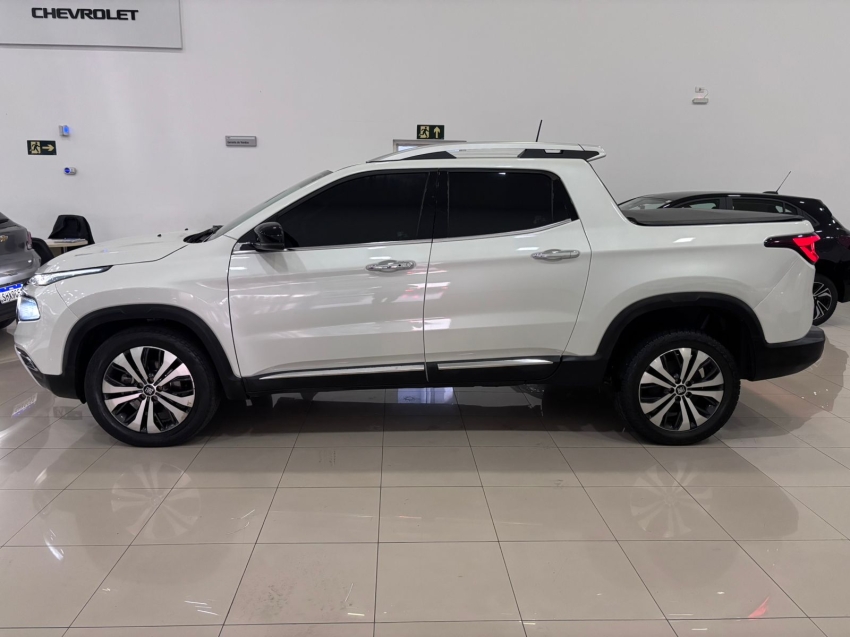 fiat toro 2.0 16v turbo diesel volcano 4wd at9 4p automatico 20242