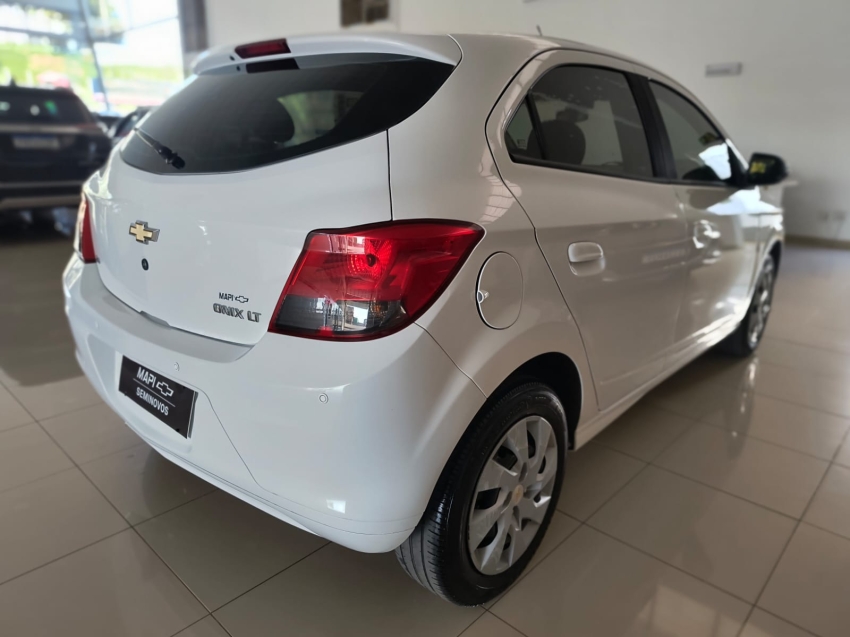 chevrolet onix 1.4 mpfi lt 8v flex 4p manual 20164