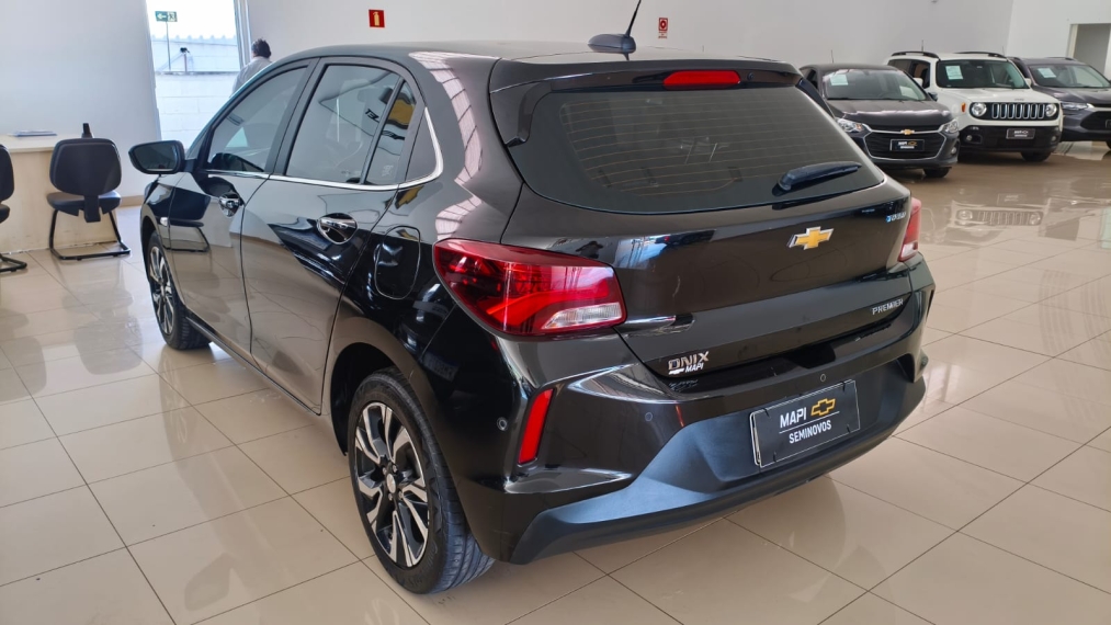 chevrolet onix 1.0 turbo flex premier automatico 4p 20244